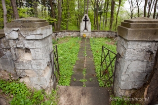 Piotrkowice cmentarz wojenny
